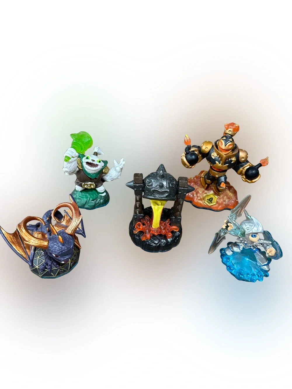 Skylanders Portal of Power For The Xbox360 & 10 Spyro's Adventure Figures